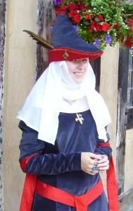 Red Silk and Grey Velvet Bycocket with Wimple in the Italian Style Red Silk and Grey Velvet Bycocket with Wimple in the Italian Style