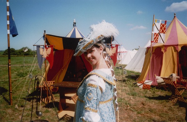 15th Century blue brocade halo bonnet with gold work 15th Century blue brocade halo bonnet with gold work