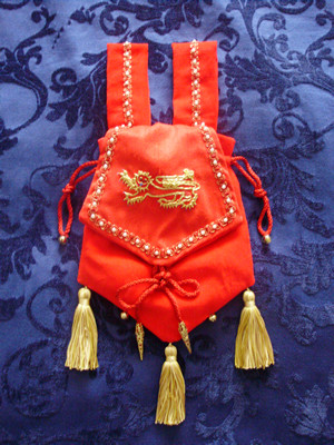 Red Velvet Pouch with Goldwork Leopard of England